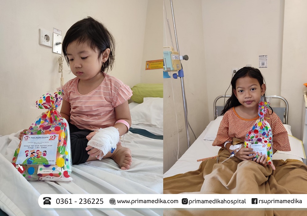 National Children's Day. RSU Prima Medika is still in the series of its 21st anniversary, distributing gifts to a number of pediatric patients